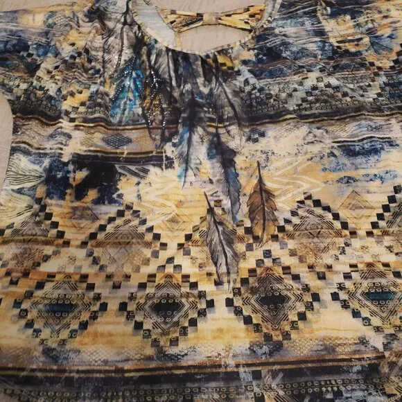 New Directions short sleeve embellished top - Picture 5 of 9